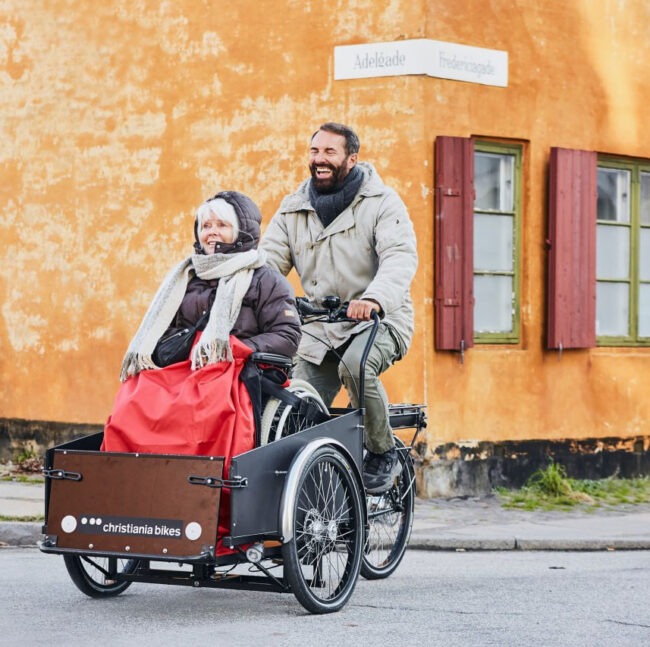 Pedalando insieme: mobilità inclusiva per i nostri anziani
